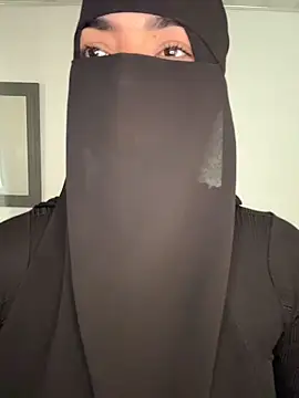 Snapshot of radiagazali chatting on February 2026 05:42:01 PM radiagazali online show from February 2026 05:42:01 PM