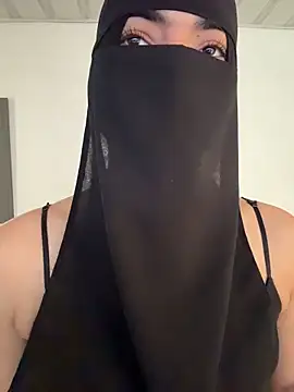 Snapshot of radiagazali chatting on February 2026 05:35:02 PM radiagazali online show from February 2026 05:35:02 PM