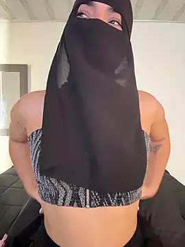 Snapshot of radiagazali chatting on February 2026 06:09:01 PM radiagazali online show from February 2026 06:09:01 PM