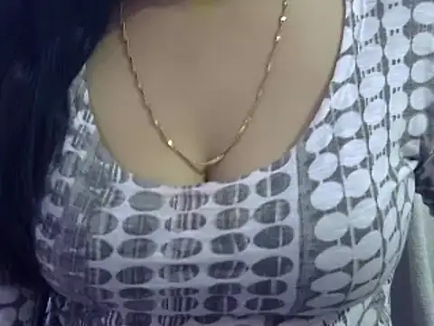 Your wild Dia online show from February 2025 05:26:01 AM