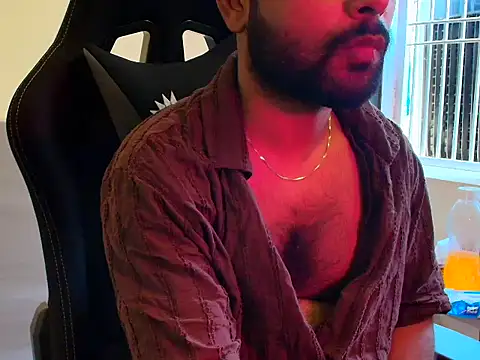 Snapshot of SHENOY3 chatting on May 2026 06:18:02 AM SHENOY3 online show from May 2026 06:18:02 AM