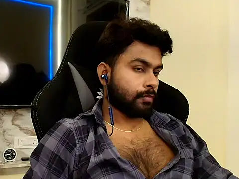Snapshot of SHENOY3 chatting on June 2026 03:40:02 PM SHENOY3 online show from June 2026 03:40:02 PM