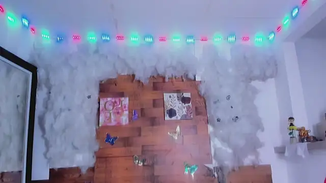 kelly thomson online show from February 2025 10:37:02 PM