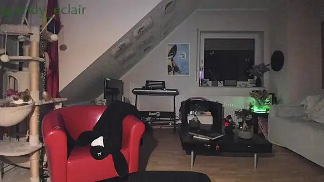 tinny williams online show from September 2025 04:14:02 AM