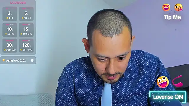 jhonyalzate2 online show from December 2024 05:59:02 AM