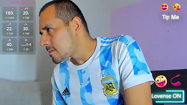 jhonyalzate2 online show from January 2025 12:44:02 PM