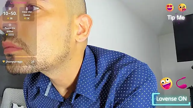 jhonyalzate2 online show from March 2025 02:47:01 AM