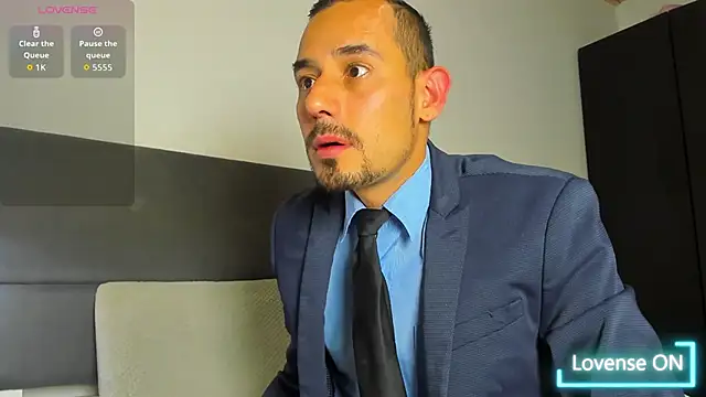 jhonyalzate2 online show from February 2026 03:00:02 AM