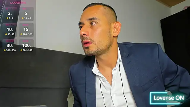 jhonyalzate2 online show from February 2026 03:12:01 AM