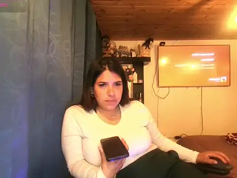 Snapshot of kaaq2 chatting on February 2026 12:18:01 AM kaaq2 online show from February 2026 12:18:01 AM