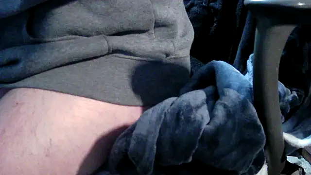 Pantyboy239 online show from April 2026 02:14:01 PM