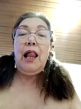 Vicky Rosse online show from February 2025 04:11:02 PM