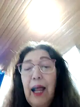 Vicky Rosse online show from March 2025 08:31:02 PM