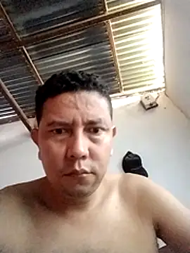 Snapshot of Lachuchaenlacara1988 chatting on April 2026 01:58:02 PM Lachuchaenlacara1988 online show from April 2026 01:58:02 PM