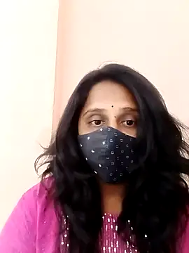 Indiantina online show from May 2026 10:09:01 AM