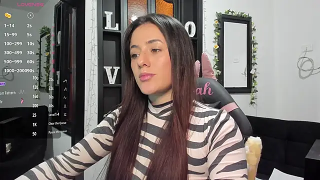 Snapshot of NoahWilliams_ chatting on December 2024 07:16:01 PM NoahWilliams online show from December 2024 07:16:01 PM