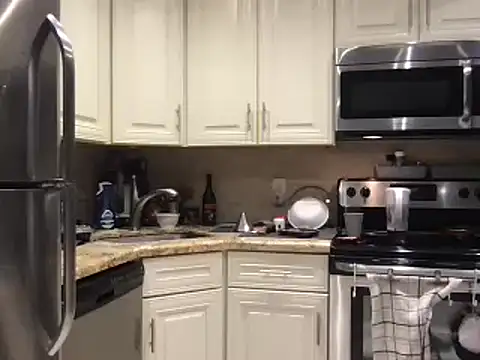 BigGuyMuscle online show from February 2025 07:11:01 AM