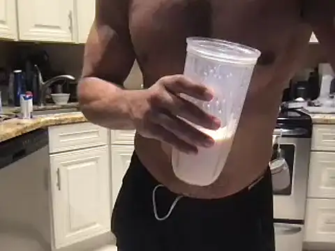 BigGuyMuscle online show from March 2025 02:20:02 AM