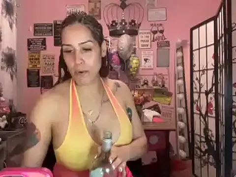 latinacubana online show from January 2025 07:17:01 AM