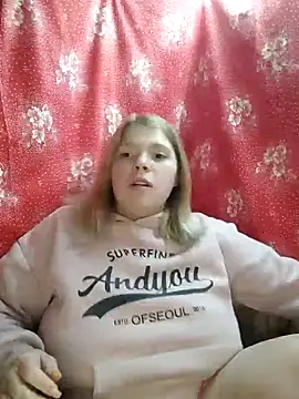 Zuli Kiska online show from December 2024 08:10:02 PM