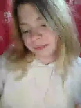 Zuli Kiska online show from January 2025 11:53:02 PM