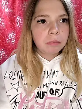 Zuli Kiska online show from October 2025 11:41:02 AM