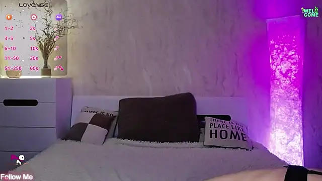 Snapshot of ItsAlisia chatting on January 2025 08:12:01 PM ItsAlisia online show from January 2025 08:12:01 PM