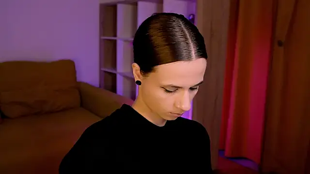 Snapshot of ItsAlisia chatting on November 2025 01:35:02 PM ItsAlisia online show from November 2025 01:35:02 PM