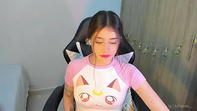 iriswest  online show from January 2025 02:09:02 AM