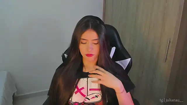 iriswest  online show from January 2025 11:10:02 PM