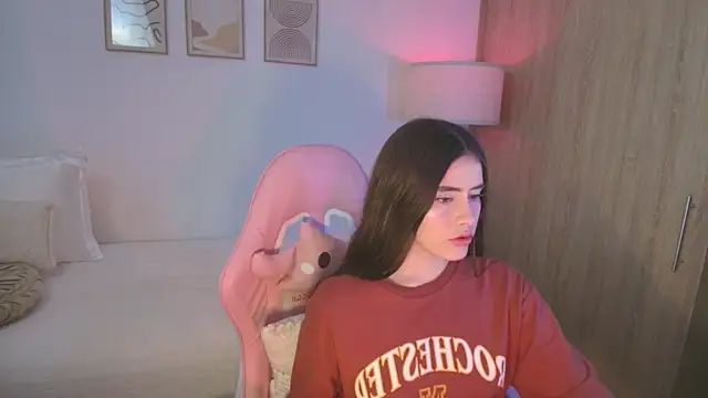 iriswest  online show from October 2025 11:35:01 PM