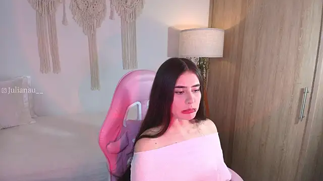 iriswest  online show from November 2025 11:59:01 PM