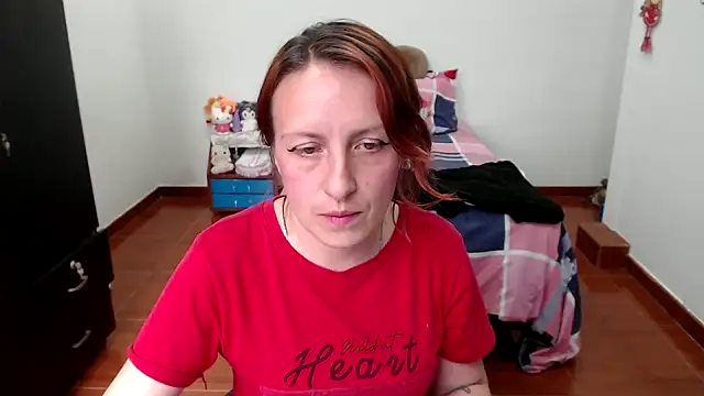 Snapshot of kittykalor09 chatting on November 2025 07:27:01 PM kittykalor09 online show from November 2025 07:27:01 PM