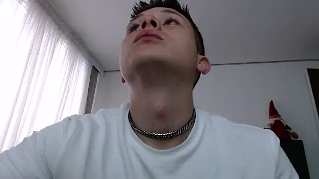 Snapshot of MathewCollin chatting on January 2025 12:06:02 PM MathewCollin online show from January 2025 12:06:02 PM