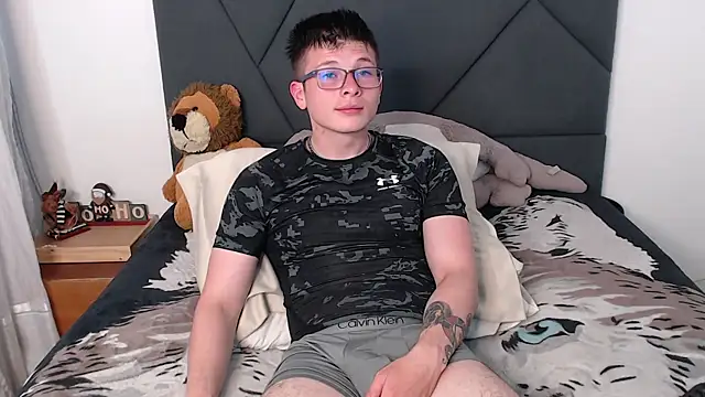 Snapshot of MathewCollin chatting on January 2025 09:18:02 PM MathewCollin online show from January 2025 09:18:02 PM