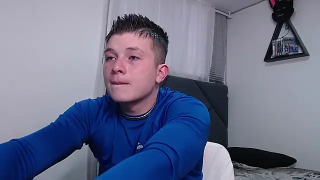 Snapshot of MathewCollin chatting on January 2026 10:01:01 PM MathewCollin online show from January 2026 10:01:01 PM