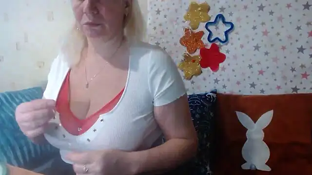 QueenLana online show from January 2026 09:34:02 AM