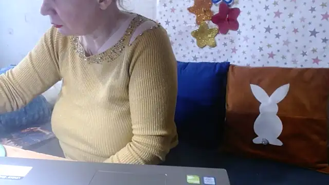 QueenLana online show from April 2026 07:25:02 AM