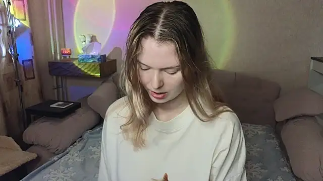 Vivian Davis online show from February 2026 08:05:01 PM