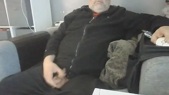 Naturistmale45 online show from May 2026 08:09:02 AM