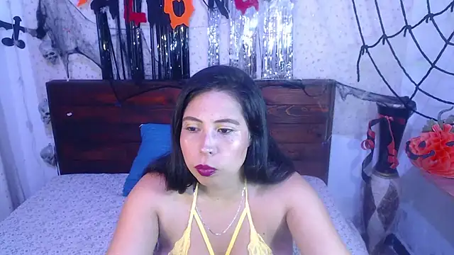 NikkieMilky online show from October 2025 02:11:02 AM