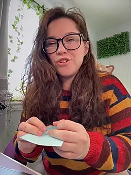 JennKenobi online show from March 2026 03:08:01 PM