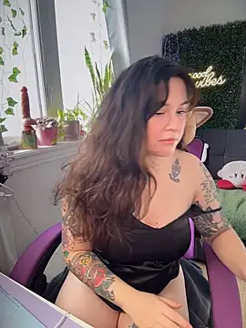 JennKenobi online show from March 2026 03:40:01 PM