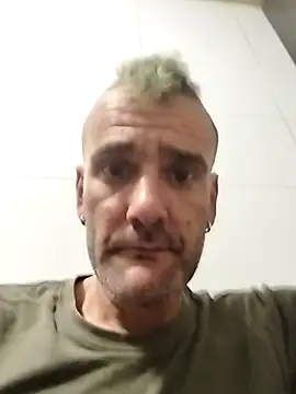 raulacab online show from April 2026 10:00:02 PM