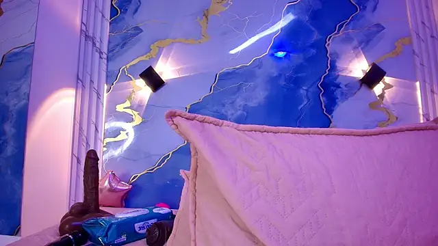 lorrayne  online show from November 2025 12:26:01 PM