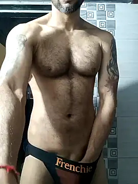 Snapshot of nihalxxx3 chatting on January 2025 06:52:01 PM nihalxxx3 online show from January 2025 06:52:01 PM