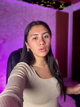 Ambar pe  online show from April 2026 01:21:01 AM