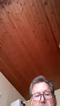 Einhorn527 online show from December 2025 12:10:01 PM