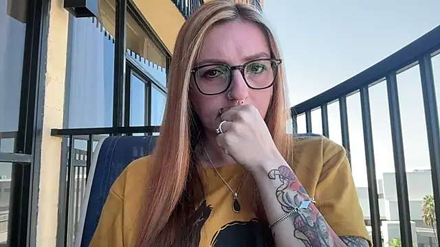 Snapshot of short_sweetpea chatting on September 2025 07:46:02 PM short sweetpea online show from September 2025 07:46:02 PM