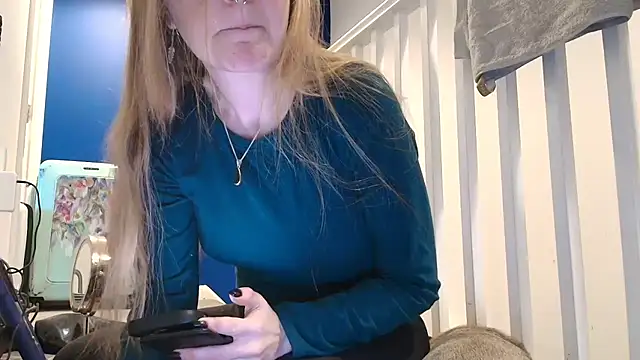 Snapshot of short_sweetpea chatting on October 2025 10:38:01 AM short sweetpea online show from October 2025 10:38:01 AM